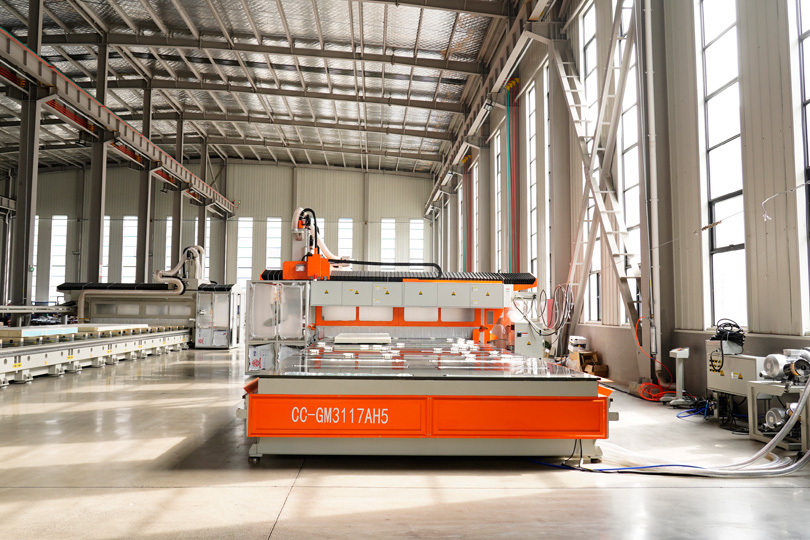 GM3117AH5厢板加工中心