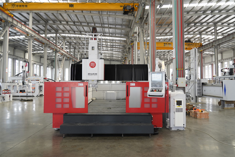 SM4220三轴铝模加工中心